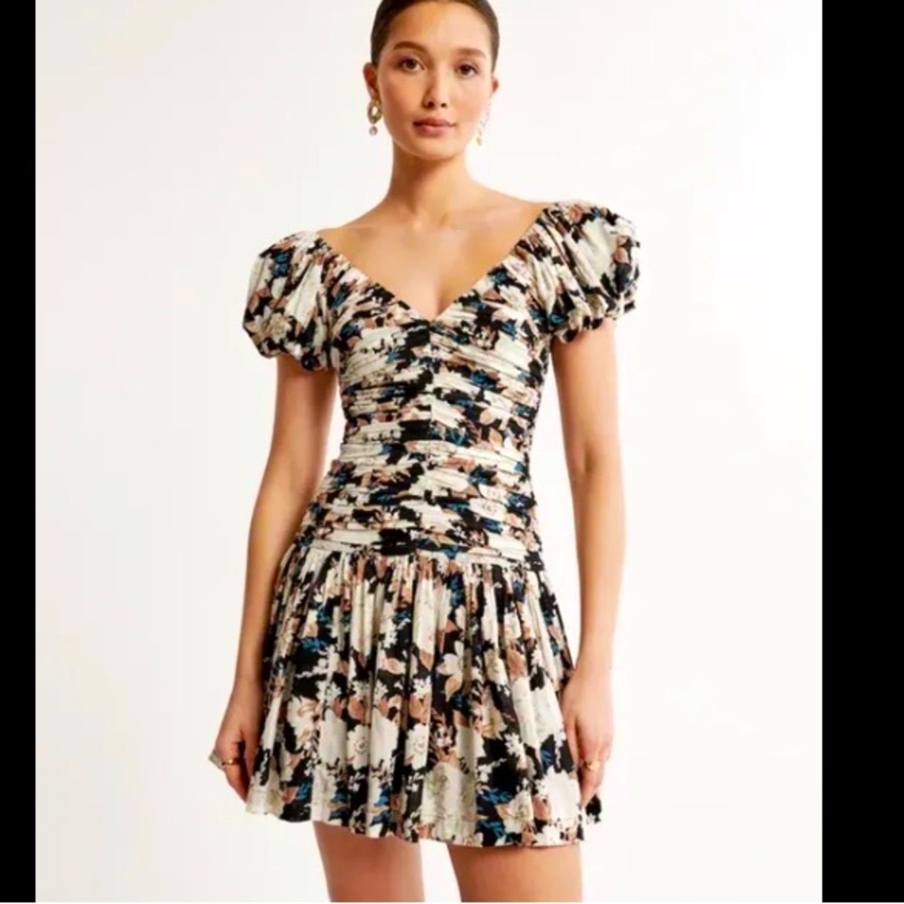 CUTE & FLIRTY DROP WAIST ABERCROMBIE MINI DRESS